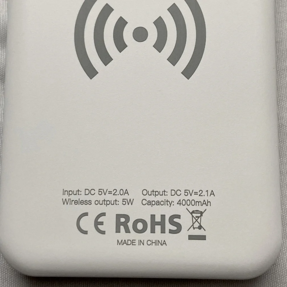 INTERVAL INTERNATIONAL PORTABLE WIRELESS CHARGER